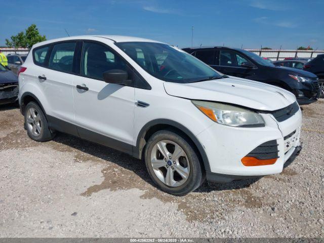  Salvage Ford Escape