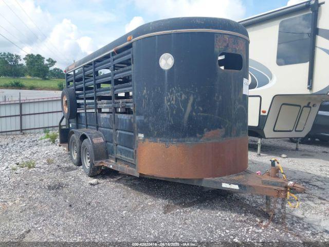  Salvage Parker Co-hann Stock Trailer