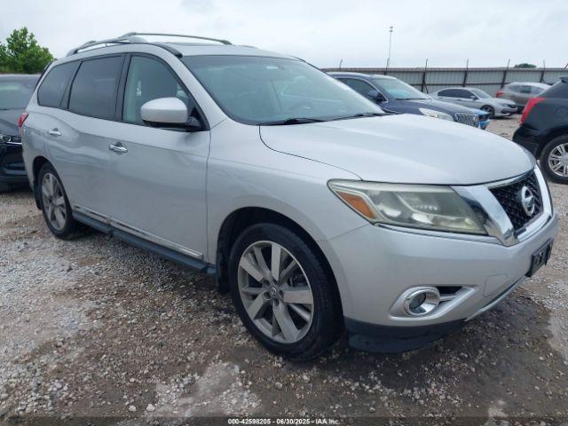  Salvage Nissan Pathfinder