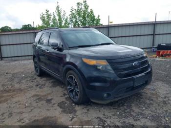  Salvage Ford Explorer