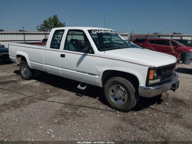 Salvage Chevrolet Gmt
