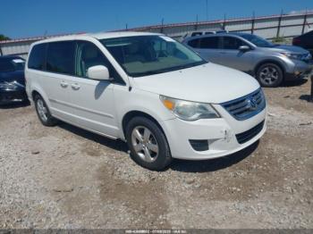  Salvage Volkswagen Routan