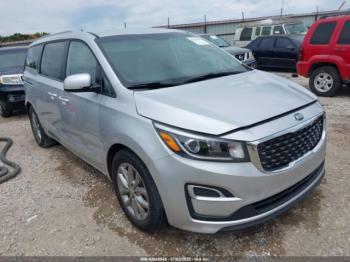  Salvage Kia Sedona