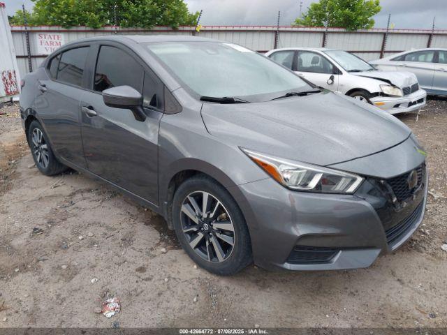  Salvage Nissan Versa