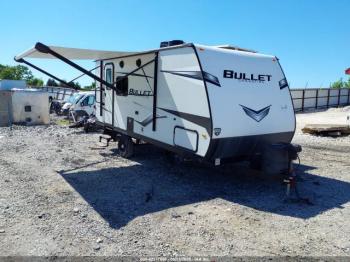  Salvage Keystone 22 Ft Bullet