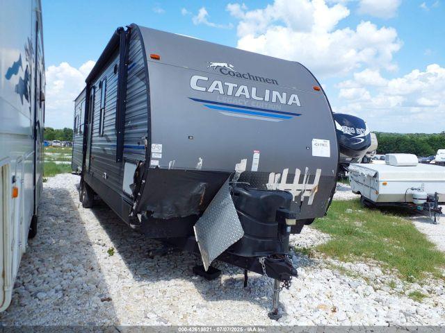  Salvage Coachmen Legacy 333
