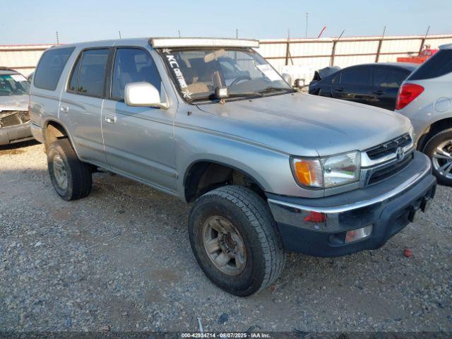  Salvage Toyota 4Runner