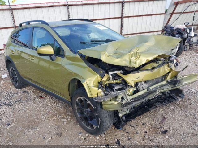  Salvage Subaru Crosstrek