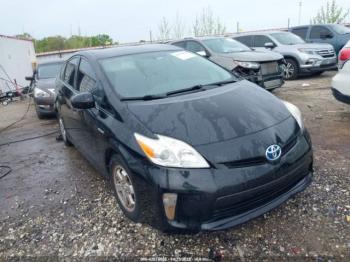  Salvage Toyota Prius