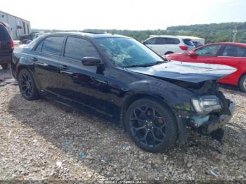  Salvage Chrysler 300