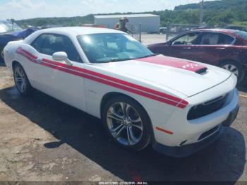  Salvage Dodge Challenger