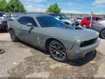  Salvage Dodge Challenger