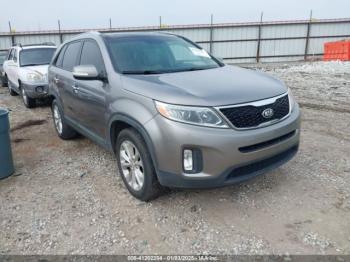  Salvage Kia Sorento