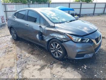  Salvage Nissan Versa