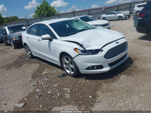 Salvage Ford Fusion