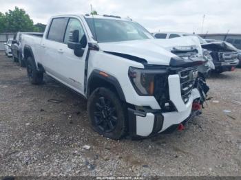  Salvage General Motors Sierra 2500HD
