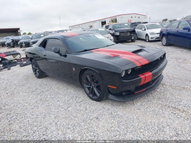  Salvage Dodge Challenger