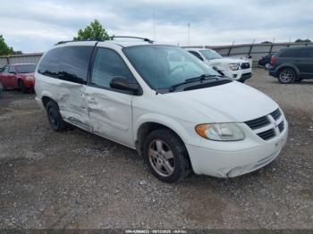  Salvage Dodge Grand Caravan