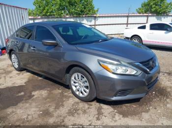  Salvage Nissan Altima
