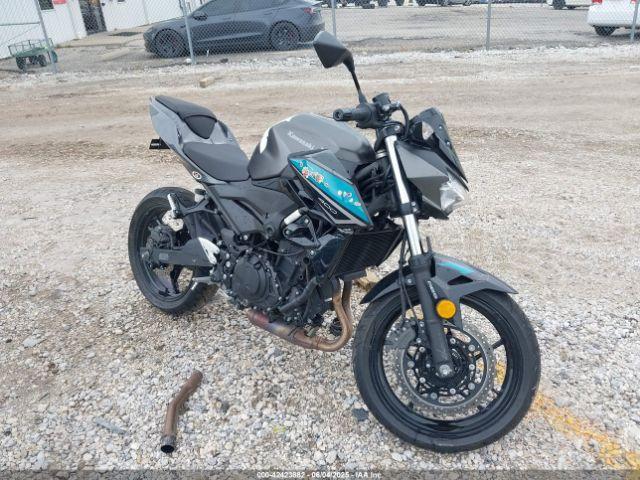  Salvage Kawasaki Er400