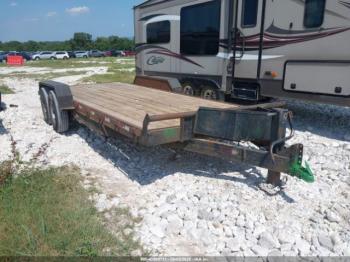  Salvage Fleming 25  Flatbed