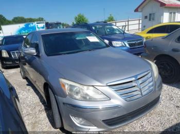  Salvage Hyundai Genesis