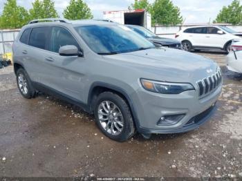  Salvage Jeep Cherokee