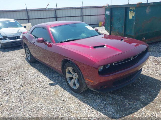  Salvage Dodge Challenger