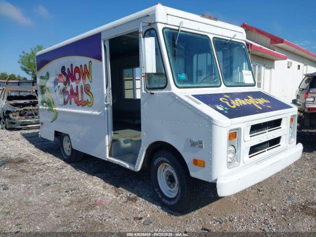  Salvage GMC Van, Full Size 1 2,