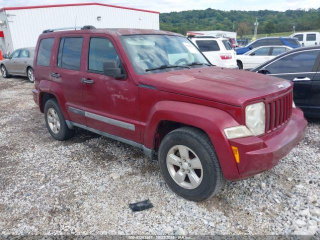  Salvage Jeep Liberty