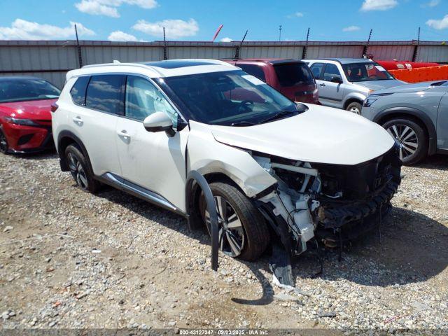  Salvage Nissan Rogue