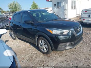  Salvage Nissan Kicks