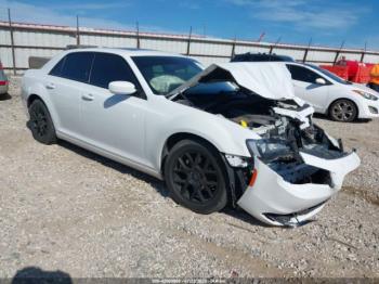  Salvage Chrysler 300
