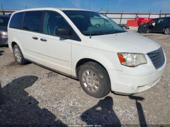  Salvage Chrysler Town & Country