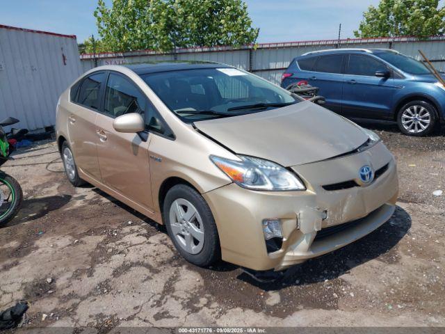  Salvage Toyota Prius
