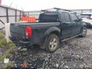 Nissan Frontier Le Image 8