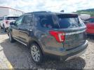 Ford Explorer Limited Image 9