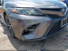 Toyota Camry Se Image 8