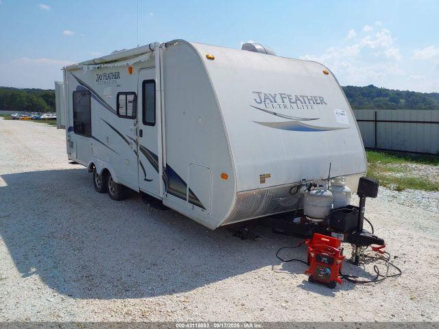  Salvage Jayco M213
