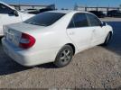 Toyota Camry Le Image 9