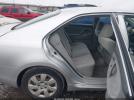 Toyota Camry Image 13