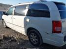 Chrysler Town & Country Touring Image 8