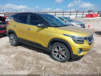  Salvage Kia Seltos
