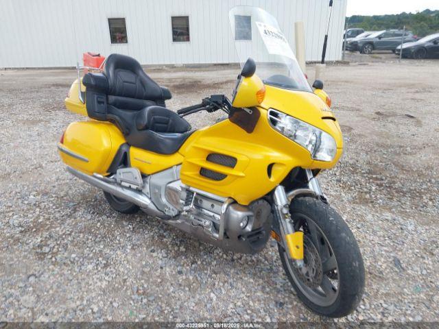  Salvage Honda Gl1800