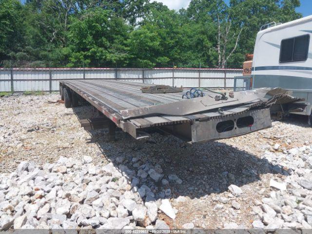  Salvage Transcraft Corp Flatbed