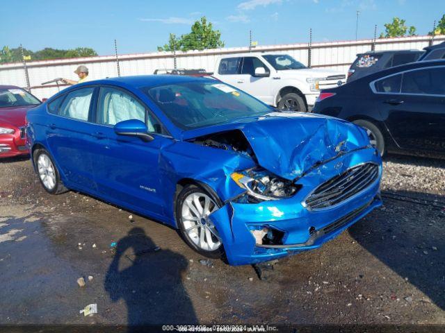  Salvage Ford Fusion