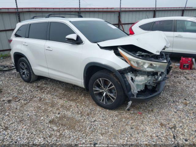  Salvage Toyota Highlander
