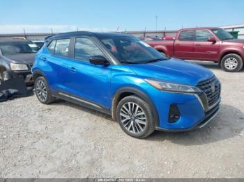  Salvage Nissan Kicks