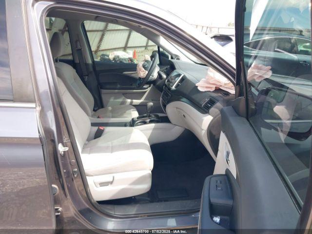 Honda Pilot Ex Image 10