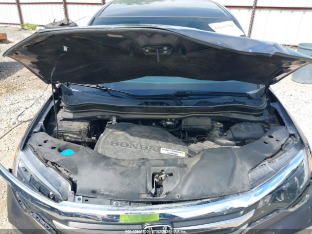 Honda Pilot Ex Image 9